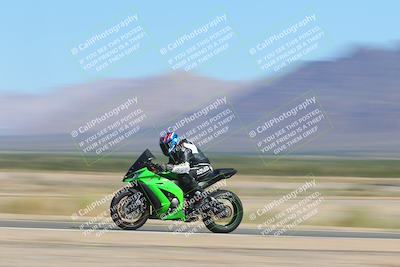 media/Oct-01-2023-SoCal Trackdays (Sun) [[4c570cc352]]/Back Straight Speed Pans (935am)/
